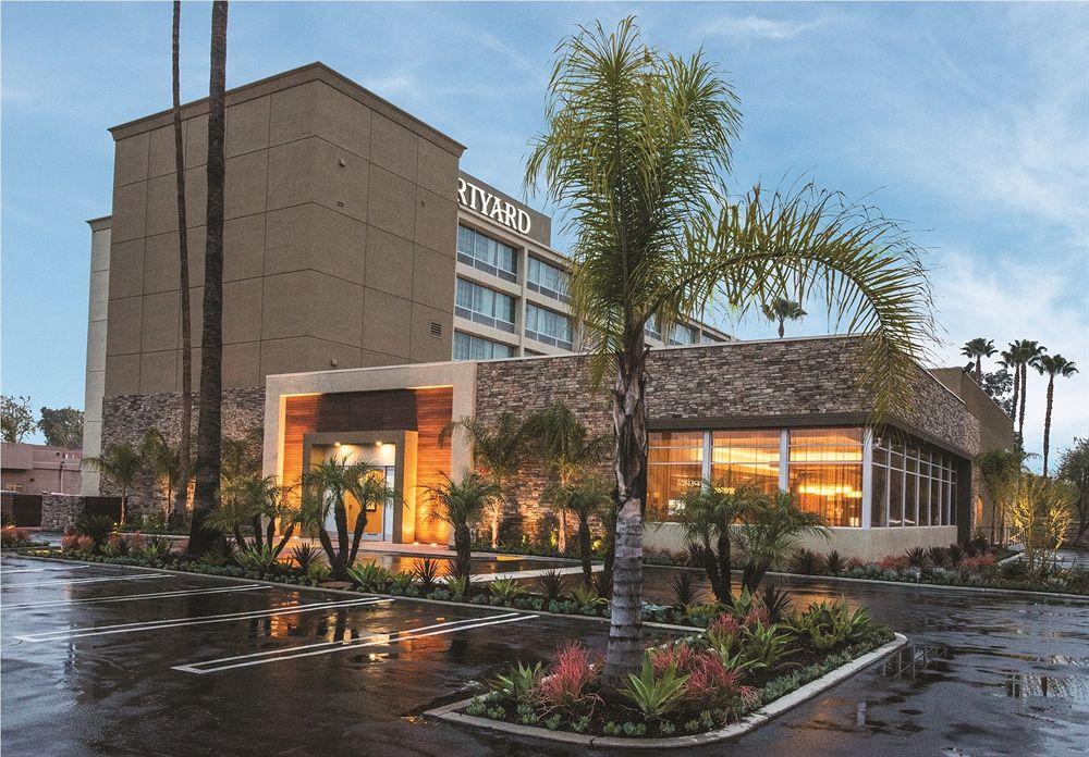 Courtyard By Marriott Los Angeles Woodland Hills Exterior foto